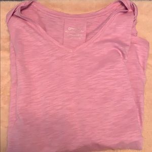 pink tee